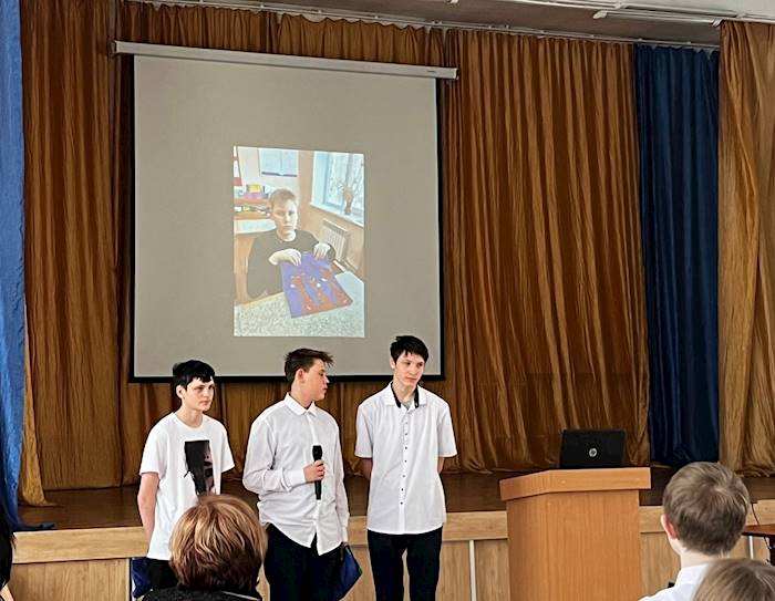 MfsoU6-xtsE.jpg
